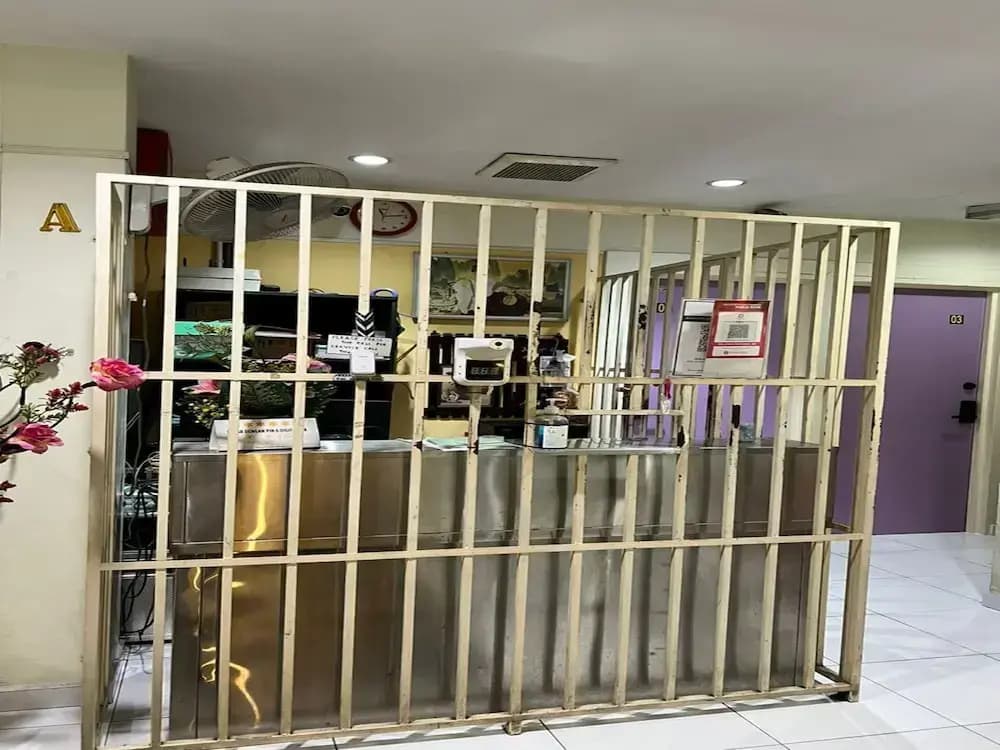 OYO 90994 Hotel Golden Mouse - photo 1