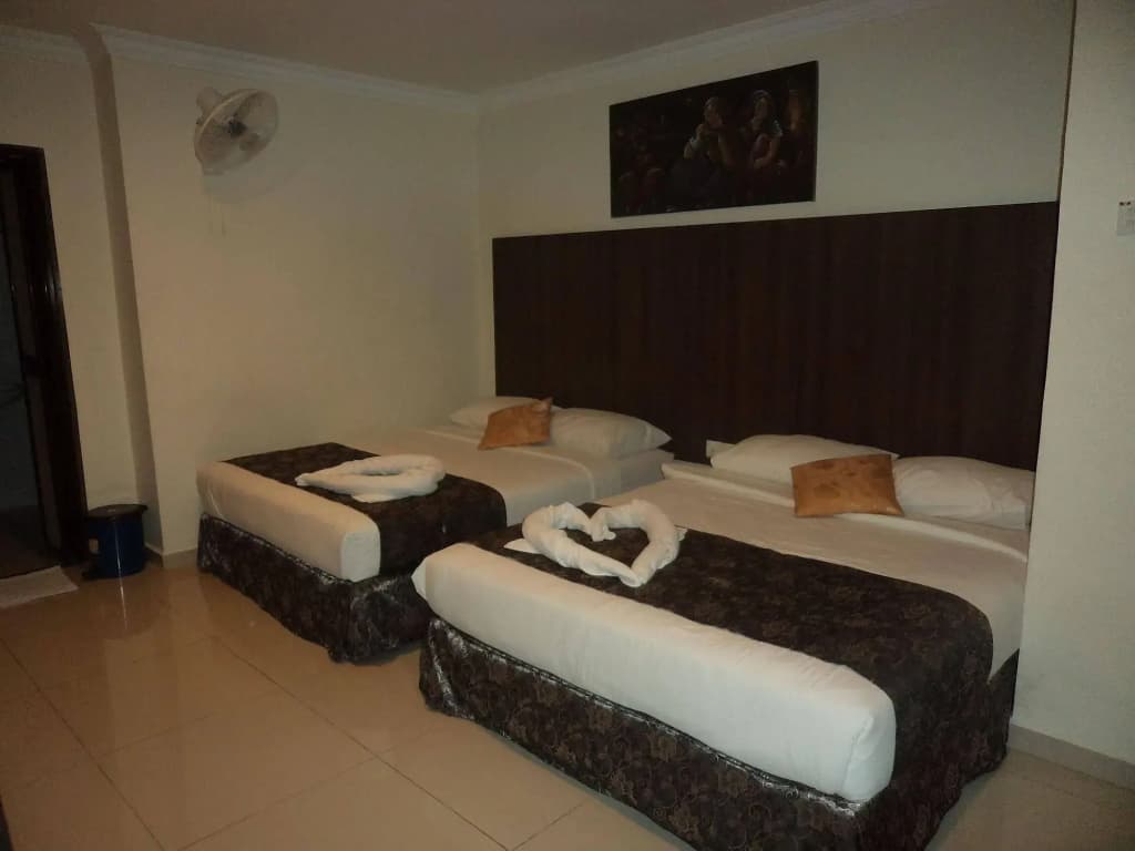 OYO 424 KK Inn Hotel - photo 7