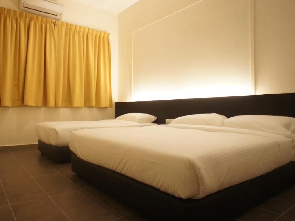 Merlin Hotel - photo 6