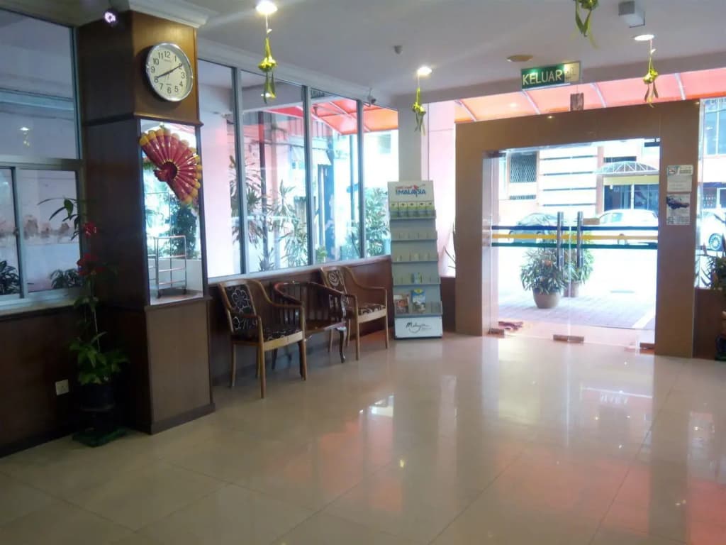 Hotel Sri Garden - photo 11