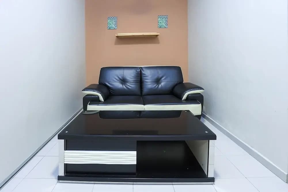 OYO HOME 90244 Dkeris 2bhk Apartment - photo 9