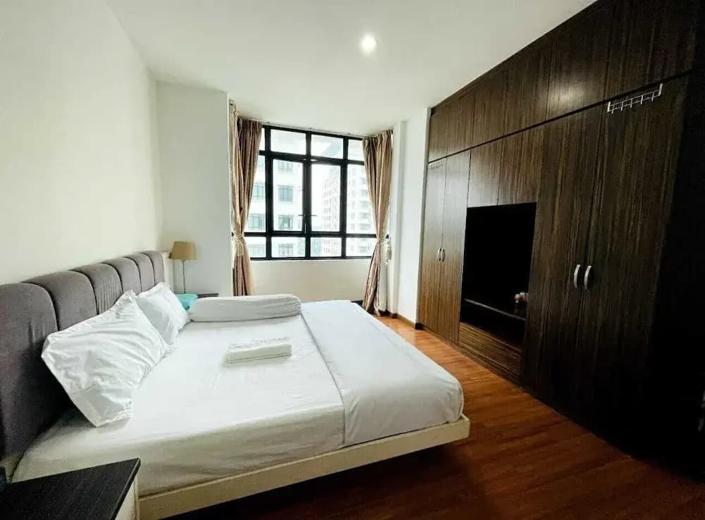 Lake view Resisdence - photo 2