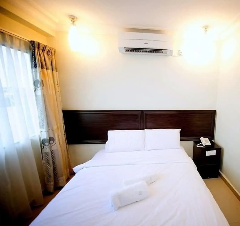 Hotel Bintang Indah - photo 1