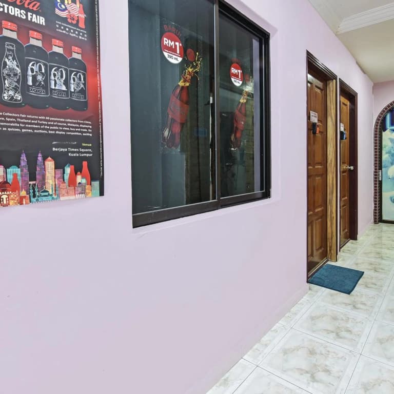 Hotel O Coke Guest House - photo 14