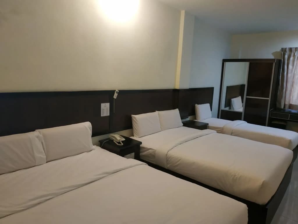 Hotel Mewah Impiana - photo 2