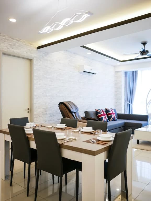 May Full Seaview Luxury Suite - photo 31