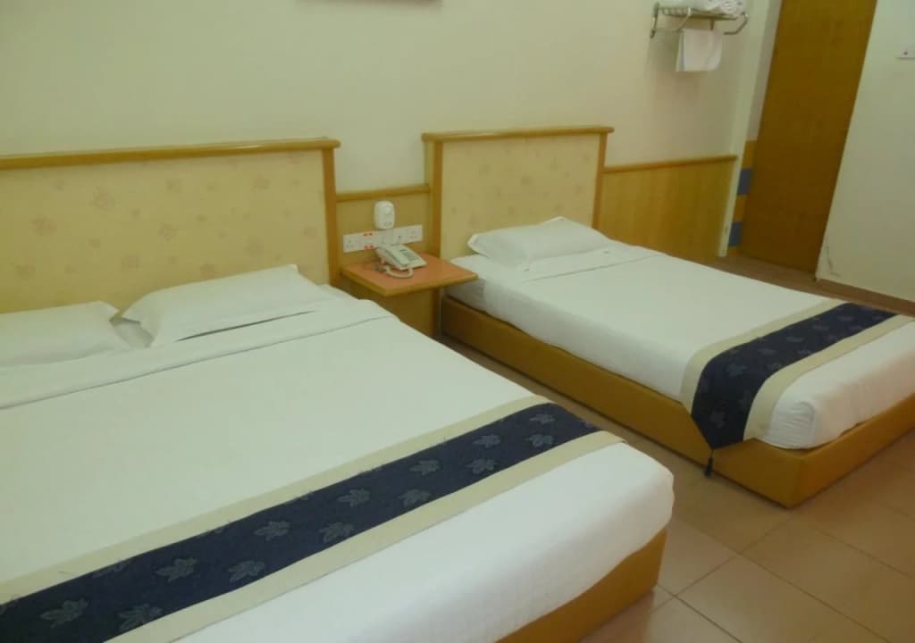 Intan Beach Resort - photo 2