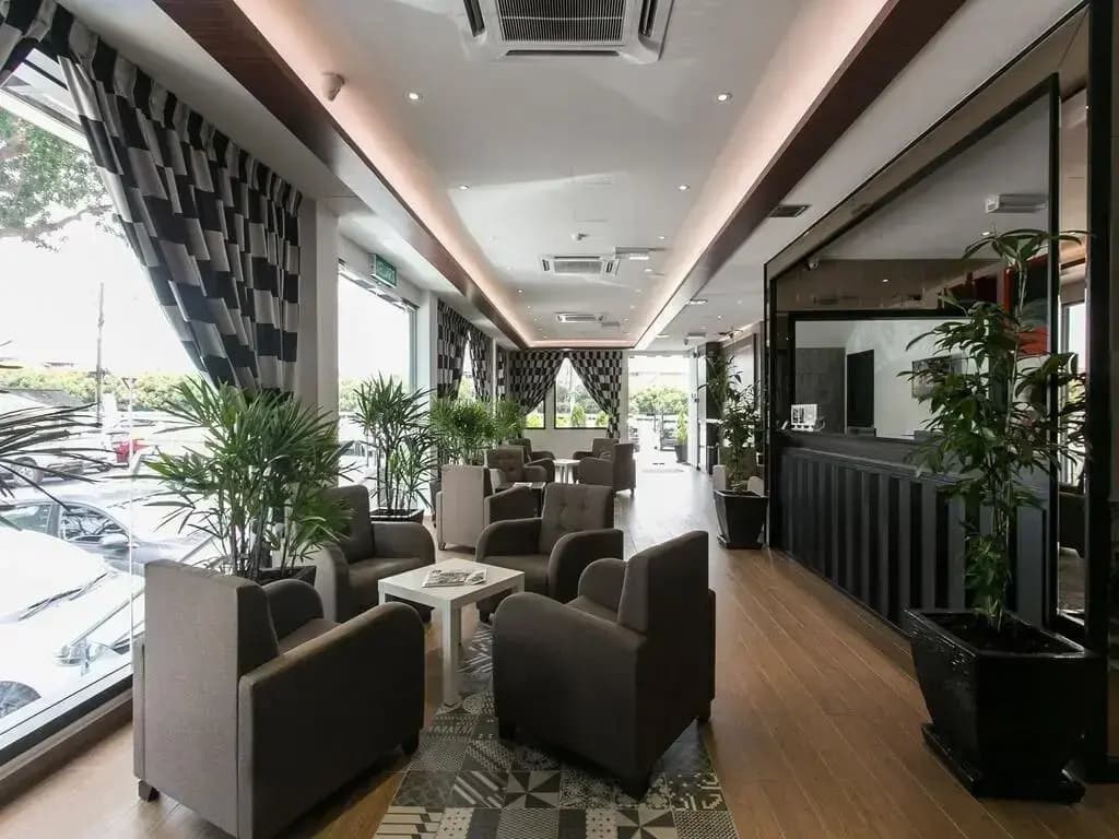 OYO 292 Stella Hotel - photo 3