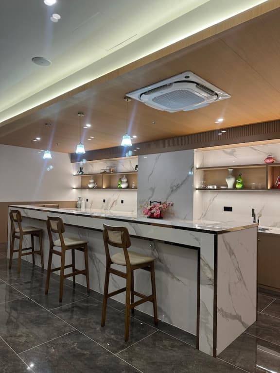 The MAJULAN Hotel - photo 44