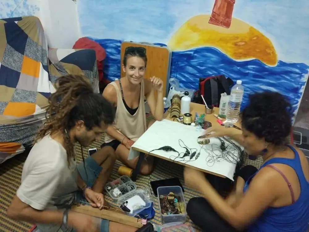 B&L Islanders Inn - Hostel - photo 13