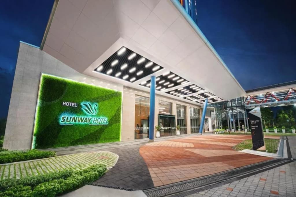 Sunway Hotel Big Box - photo 1