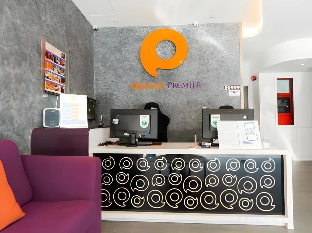 Orange Premier Hotel Taman Segar - photo 6