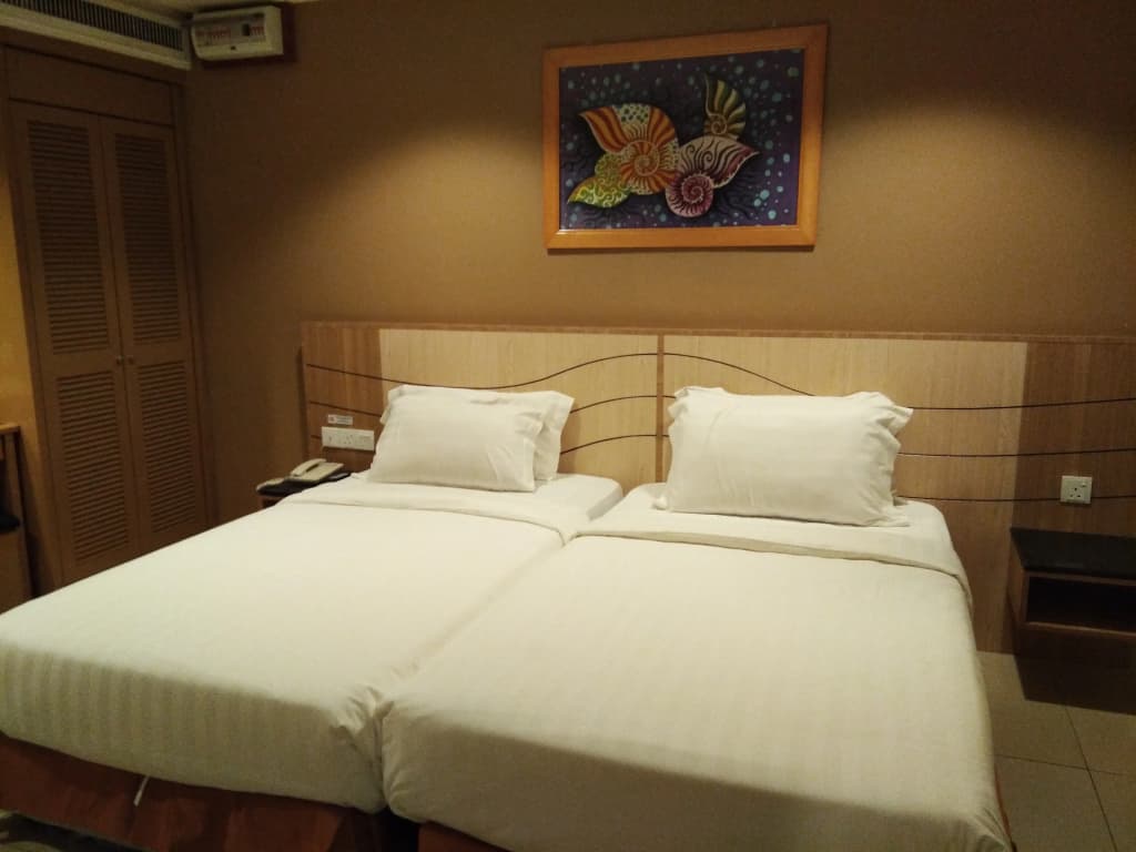 Kinabalu Daya Hotel - photo 3