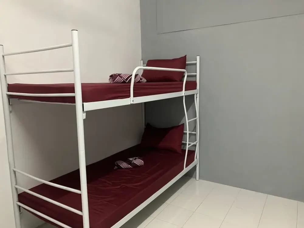 Aleesya Hostel - photo 4