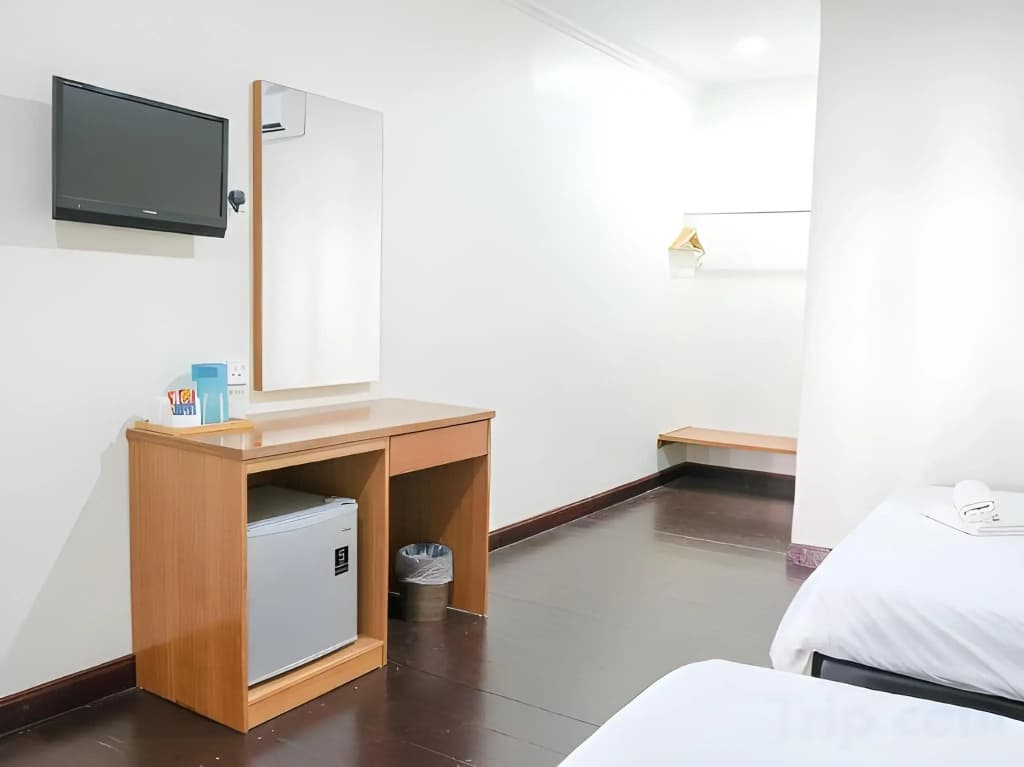 Landcons Hotel - photo 21