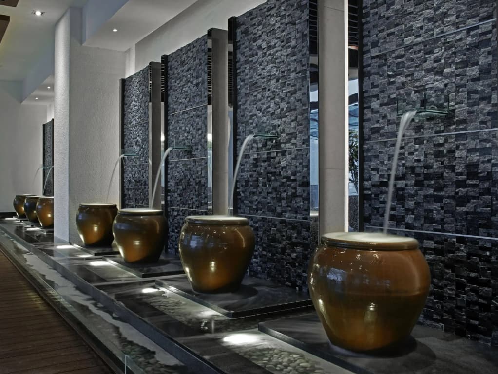 V E Hotel & Residence - photo 24