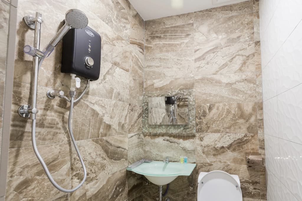 Lee Luxury Home USM Penang - photo 8