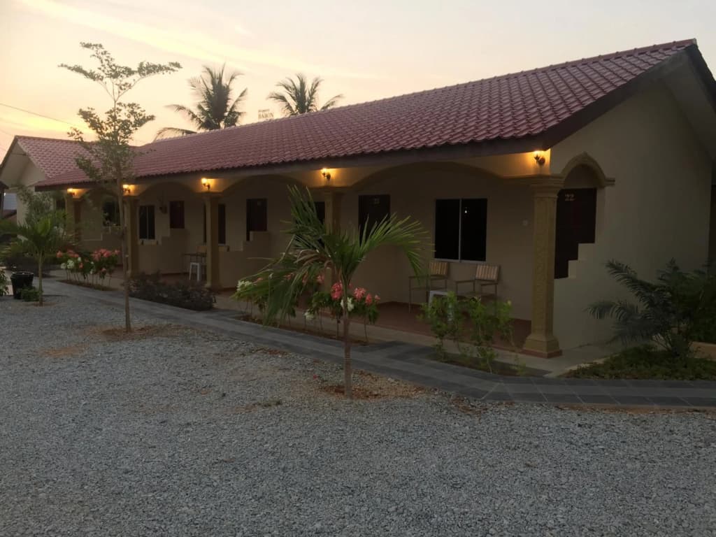 Dhania Motel - photo 22