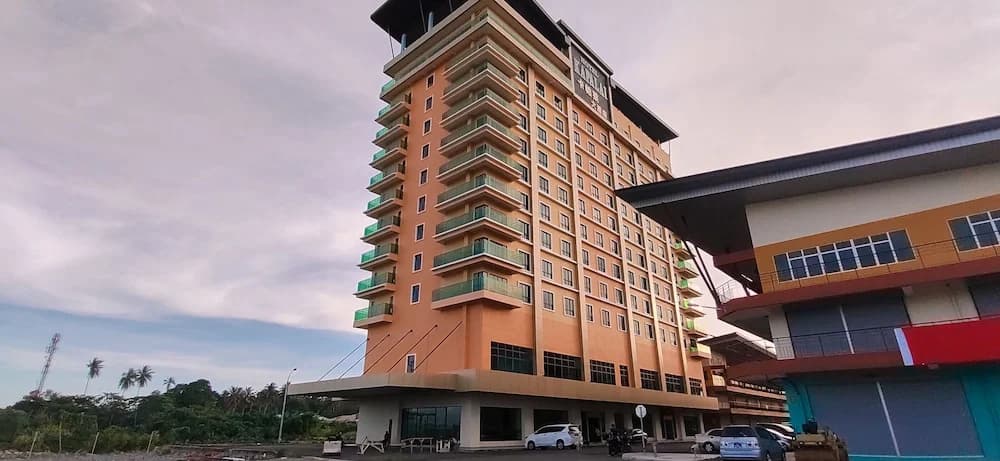 Hotel Kapalai - photo 1