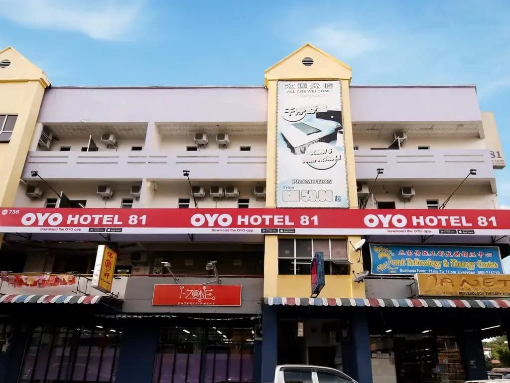 OYO 738 Hotel 81 - main photo