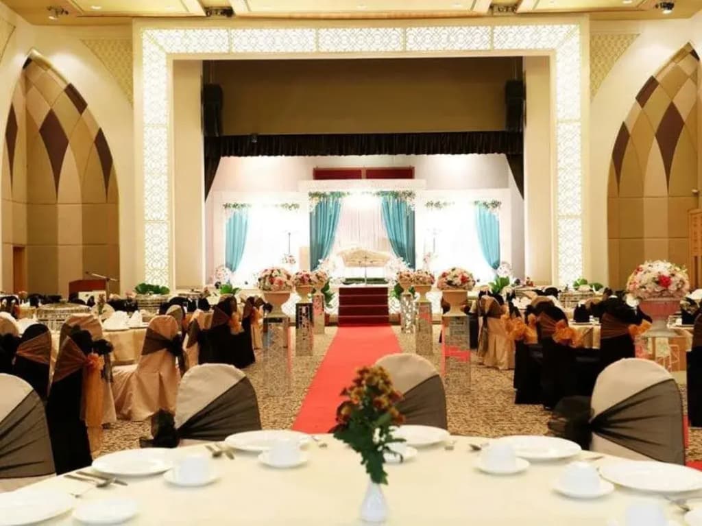 Raia Hotel Kota Kinabalu - photo 23