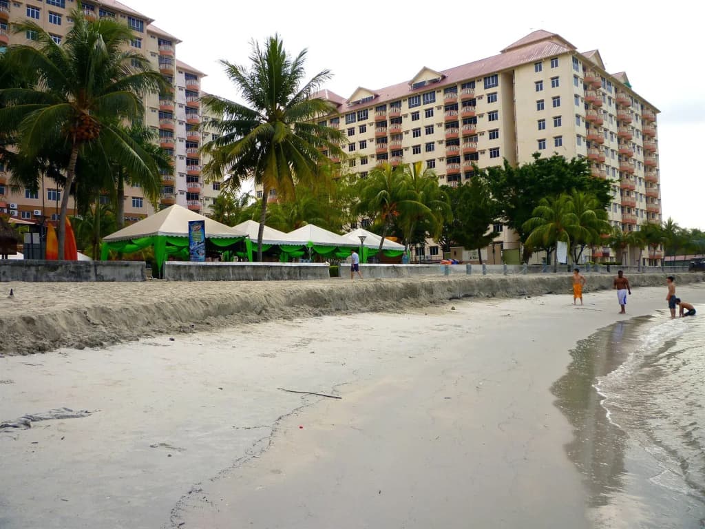 Glory Beach Resort - photo 18