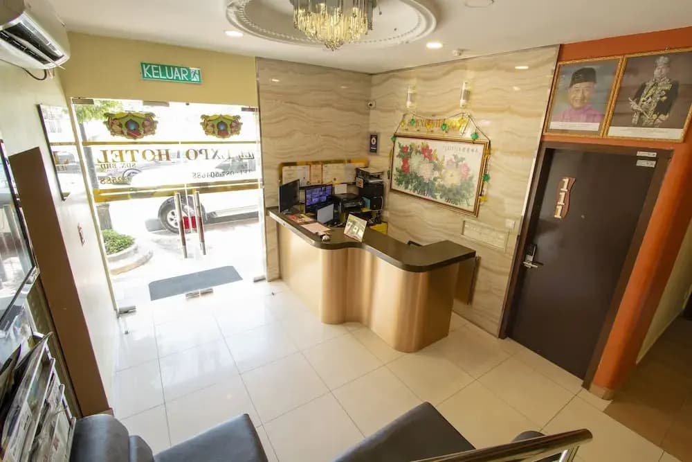 Expo Hotel - photo 13