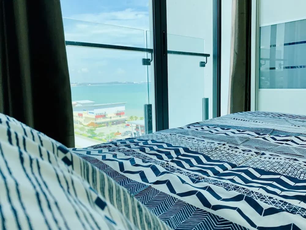 D'wharf Residence PD Waterfront Family Premier Suite by AirPlan - photo 1