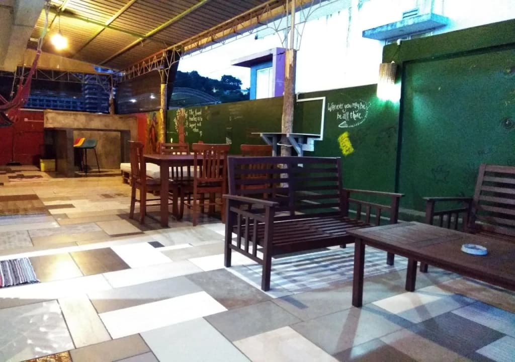 Sandakan Backpackers Hostel - photo 10