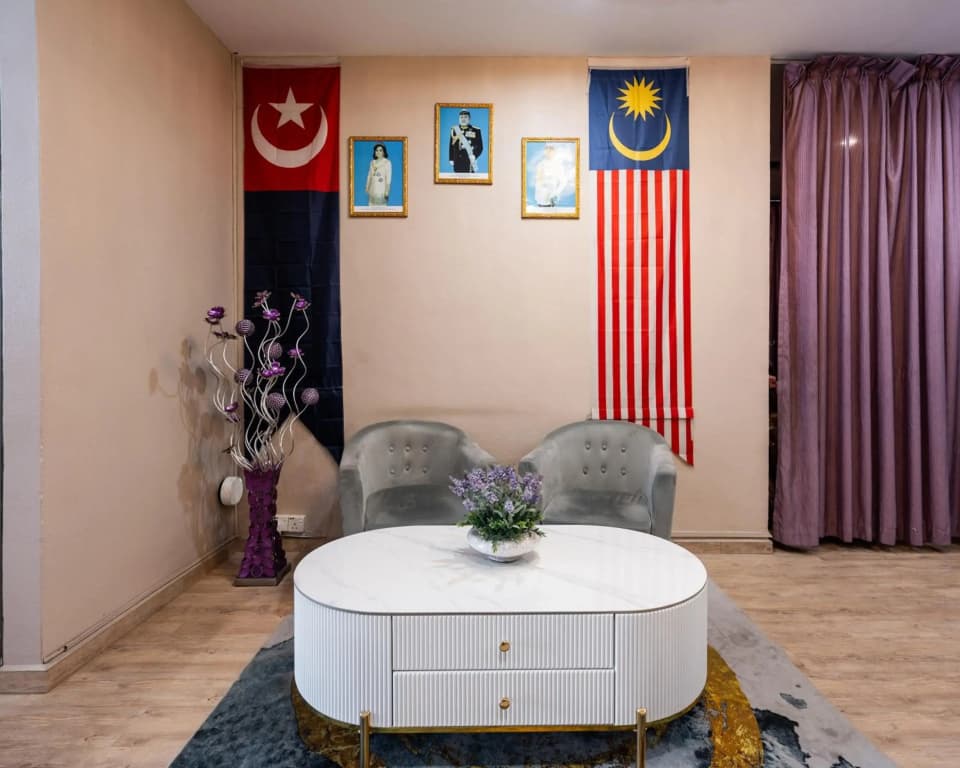 Lavender Inn Permas Jaya - photo 2