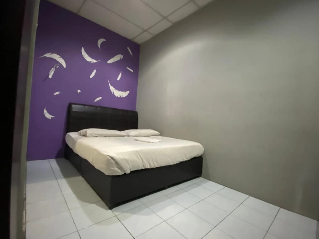 OYO 89760 Harmoni Inn Hotel - photo 3