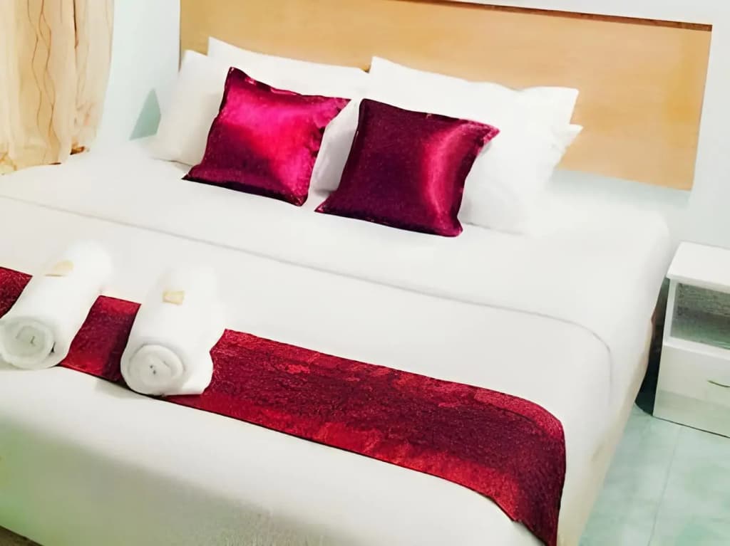Rose Inn Motel - photo 1