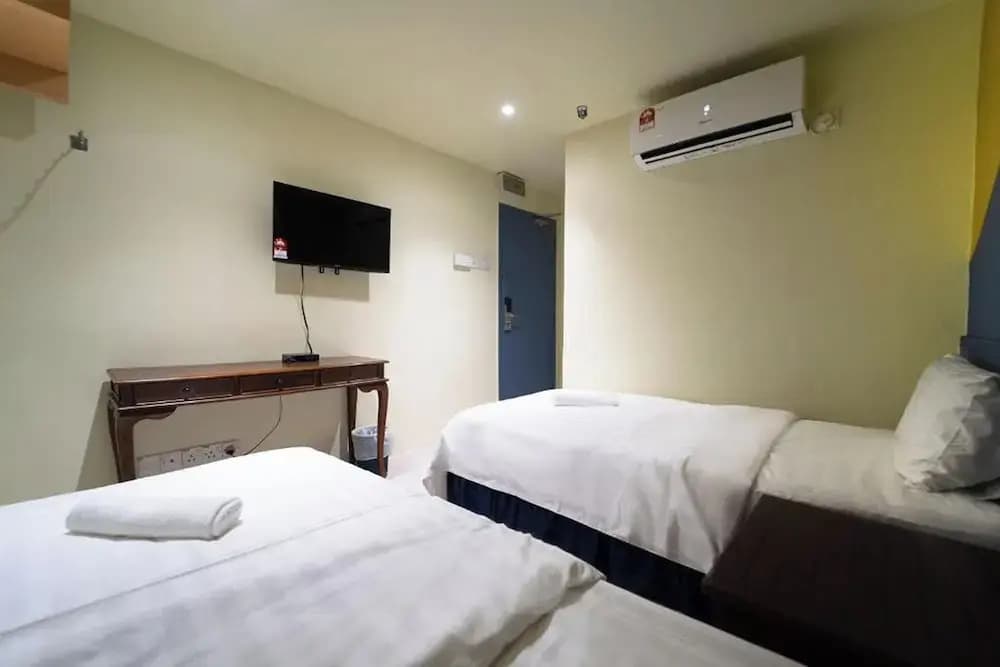 The Colony By Cactus Hotel Johor Jaya - photo 17