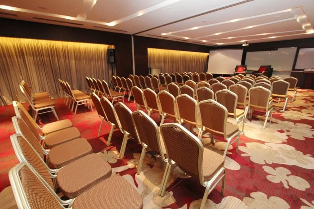 Grandis Hotel - photo 24