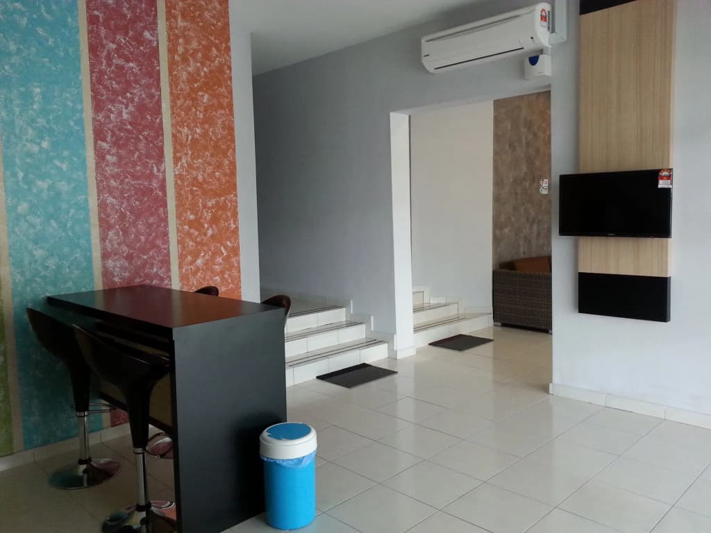 Super OYO 89930 Golden Guest House - photo 12