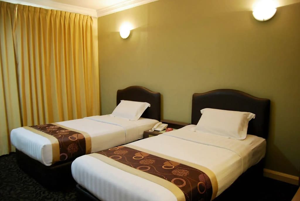 Greenlast Hotel - photo 7