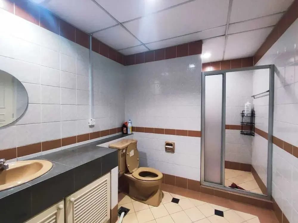 Natol Homestay-Riverbank Suites High Rise City Centre - photo 11