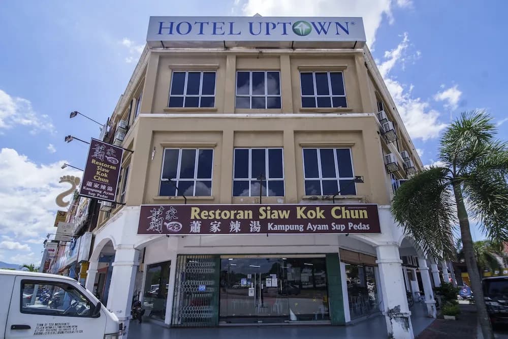 Hotel Uptown Semenyih - photo 1