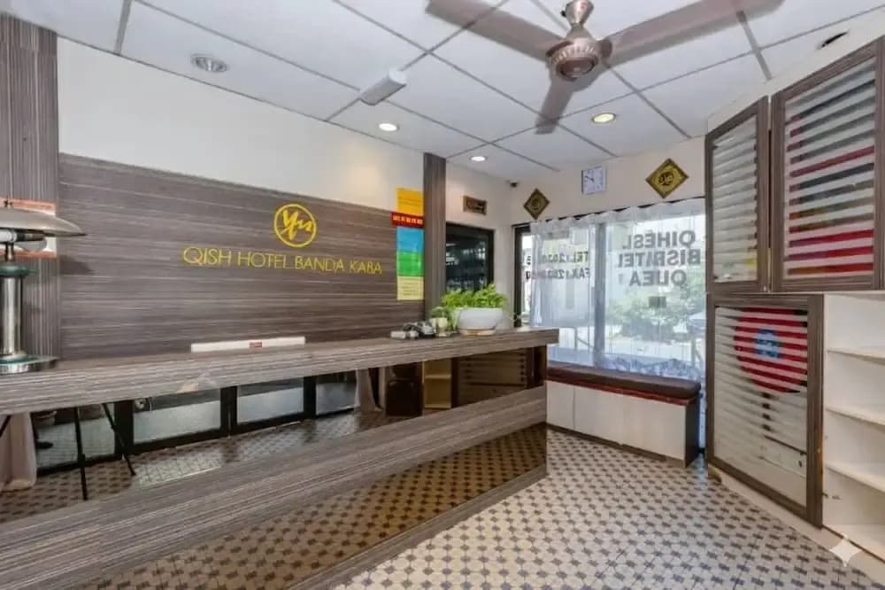 OYO 91258 Qish Hotel Banda Kaba - photo 10