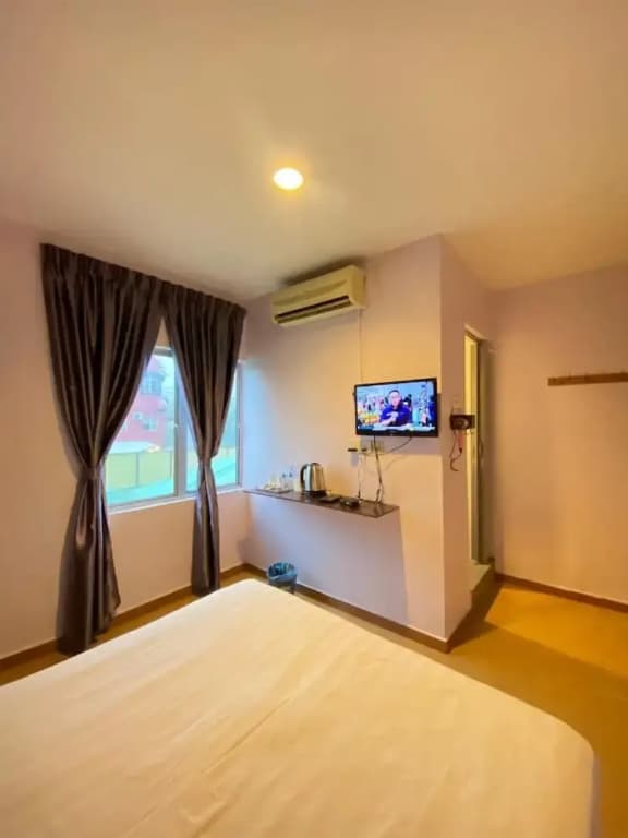 ROYAL HOTEL by MR VJ Business - photo 19