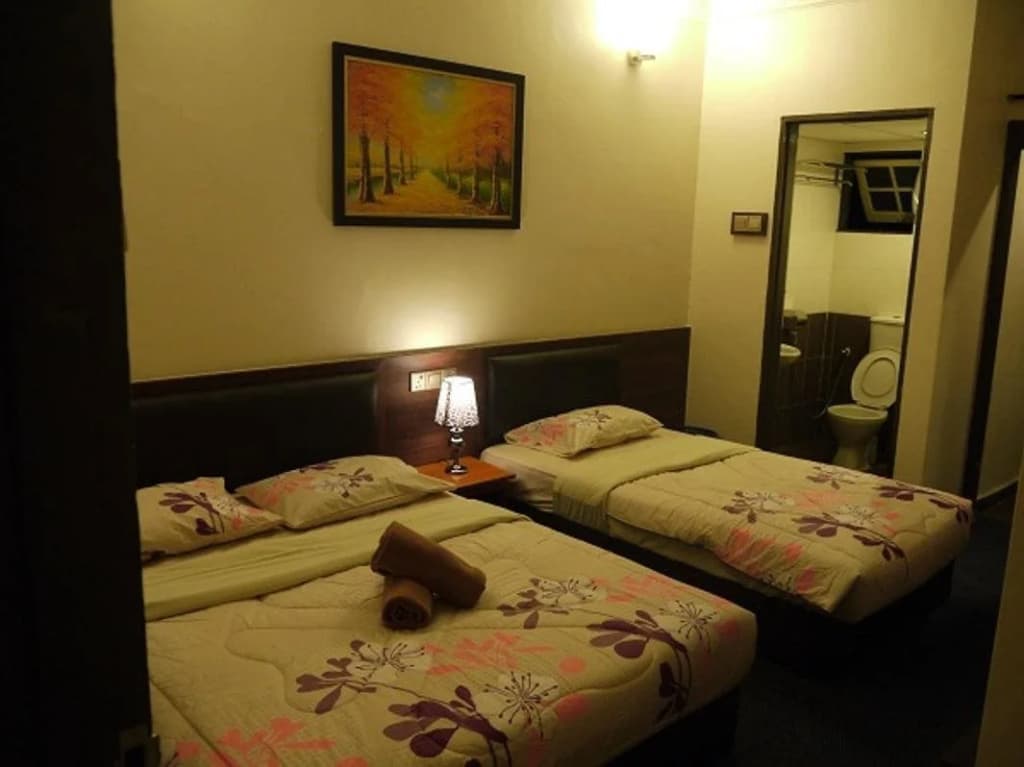 Camellia Budget Inn - photo 5
