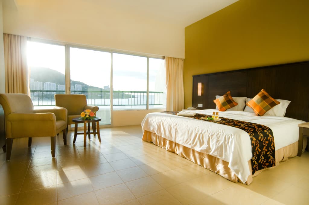 Flamingo By The Beach Penang - photo 6