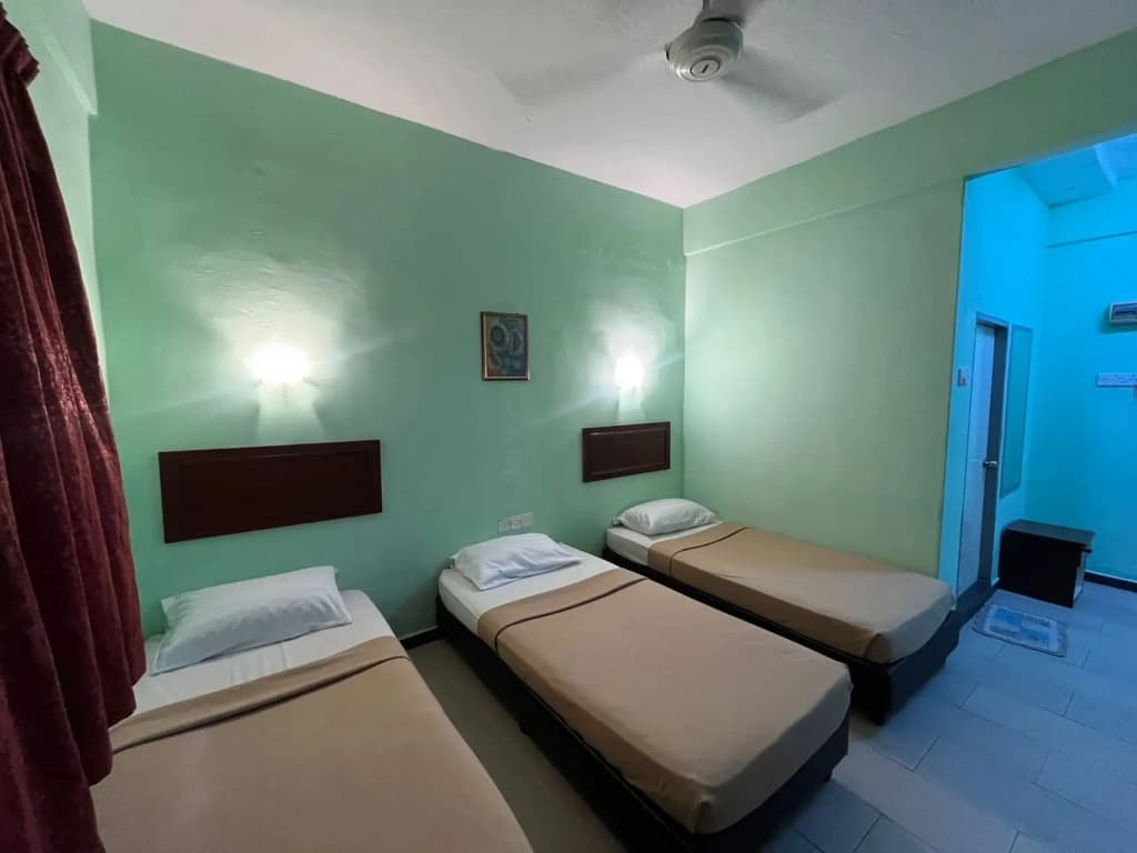 Collection O Analisa Beach Resort - photo 4