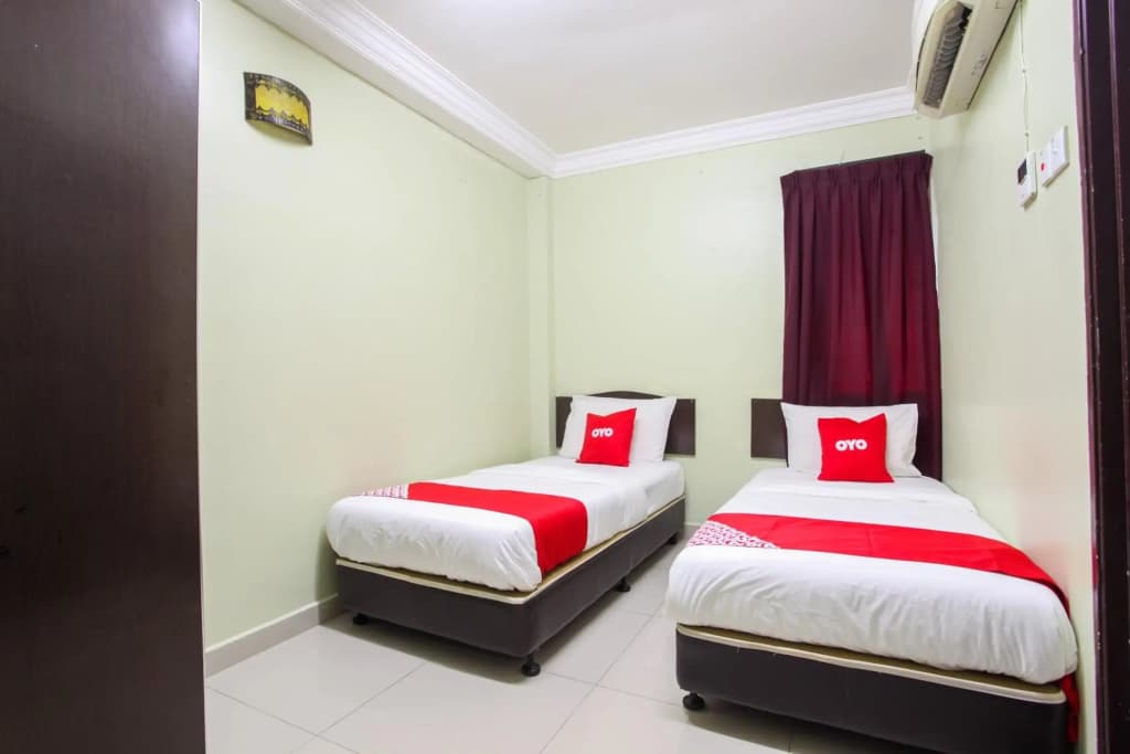 Casavilla Hotel by OYO Rooms - photo 3