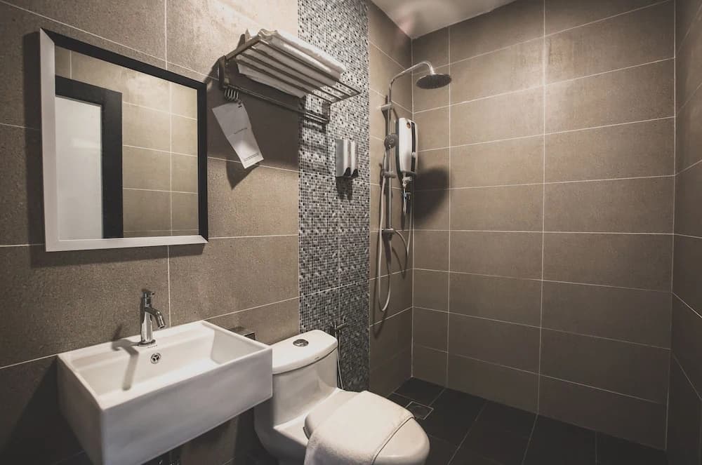 V3 Hotel & Residence Seri Alam - photo 10