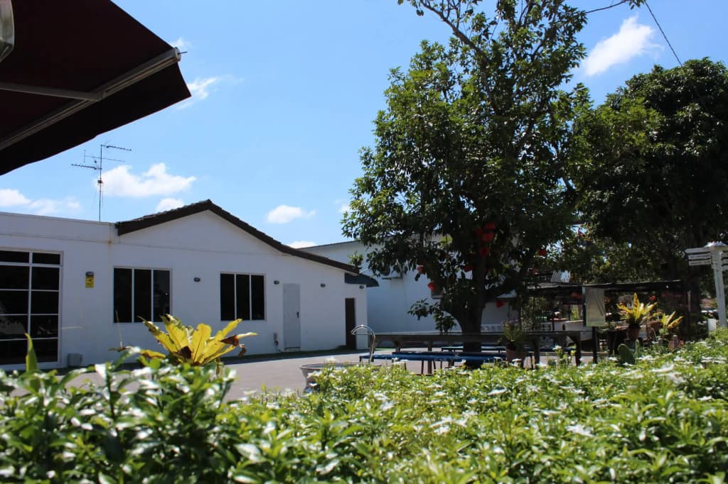 Rv @ U Garden Stay - photo 2