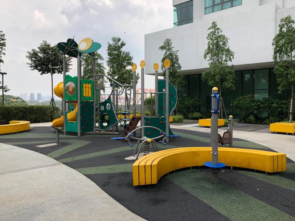 Tropicana Avenue Service Residence II - photo 4