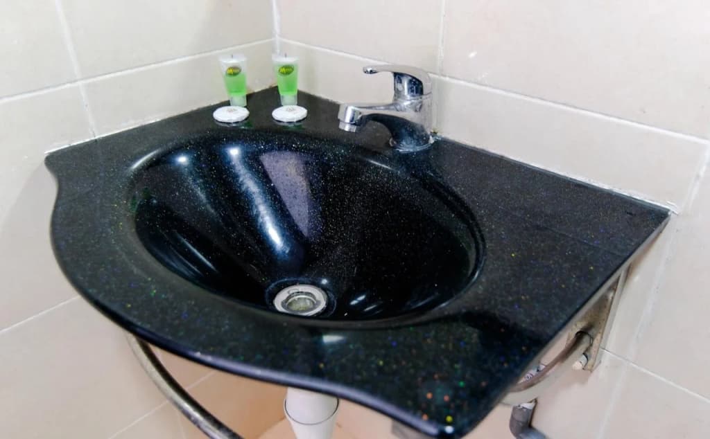 de Marina Hotel - photo 10