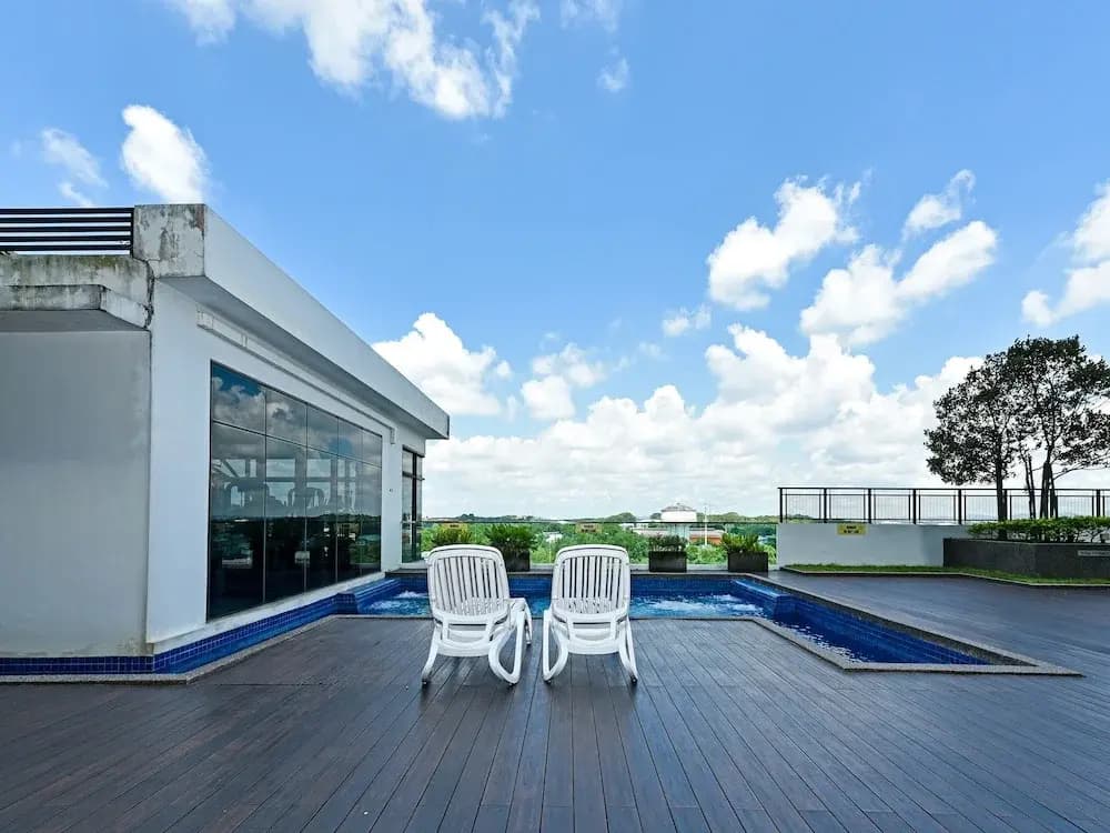 OYO Home 90401 D' Summit Residence - photo 10