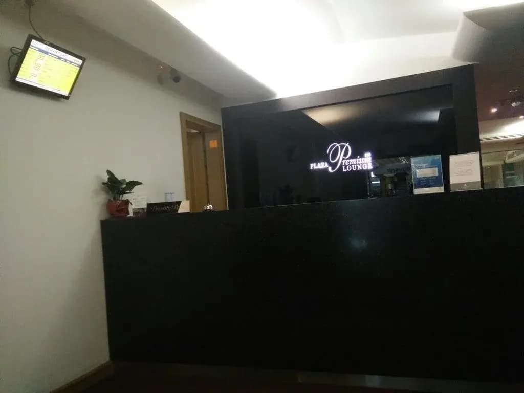 Plaza Premium Lounge (International Departure) - Senai Airport - photo 10